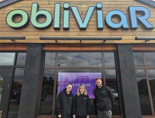 Staff outside of obliViaR